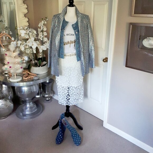 EUC Adiva white floral lace-like overlay midi skirt, S - Picture 1 of 10